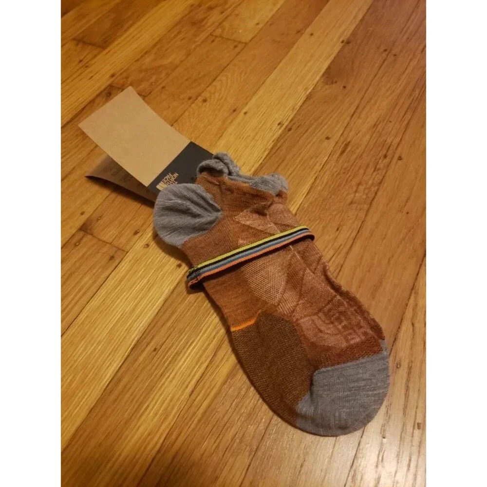 Northface Smartwool Run Low Ankle Mens Socks Size Large